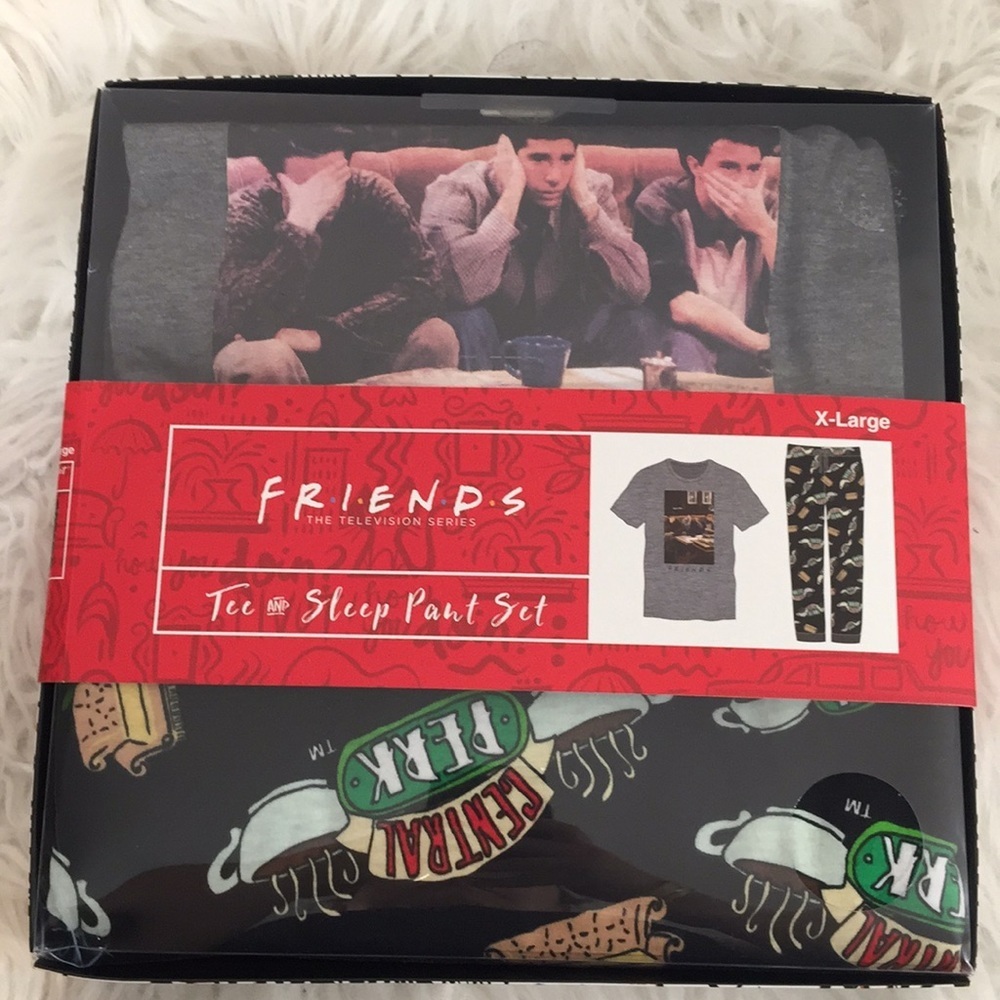 Friends Men’s Pajama Set - Black/Gray New X-Large